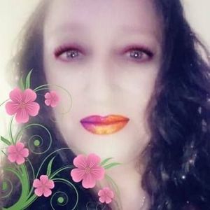 Meet your Posher, Ana